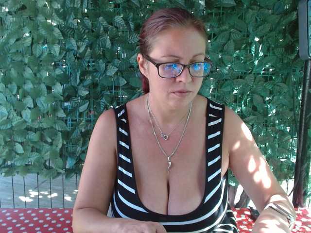 LadyHellene live cam on BongaCams
