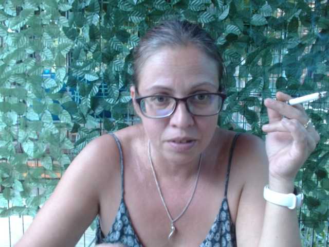 LadyHellene live webcam show