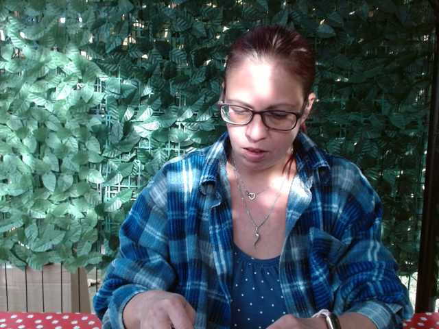 LadyHellene live cam on BongaCams
