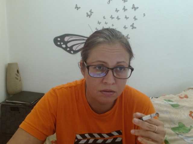 LadyHellene live cam on BongaCams