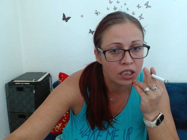 LadyHellene live cam on BongaCams