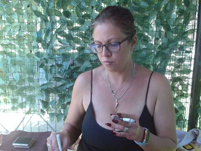 LadyHellene live cam on BongaCams