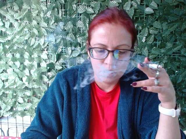 LadyHellene live cam on BongaCams