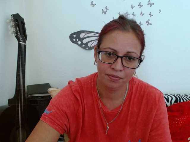 LadyHellene live cam on BongaCams