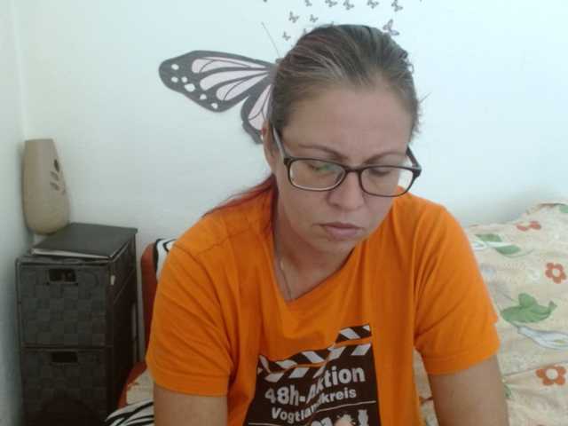 LadyHellene live cam on BongaCams