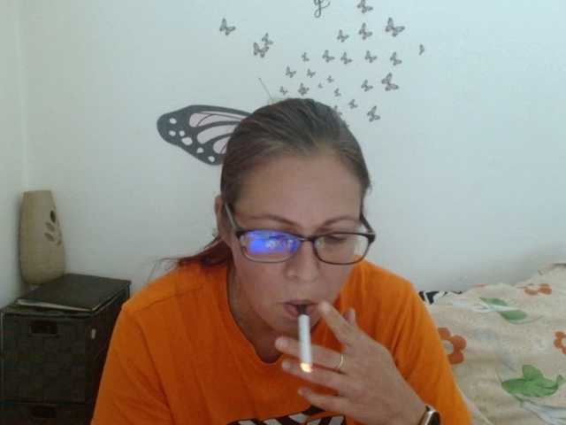 LadyHellene live cam on BongaCams