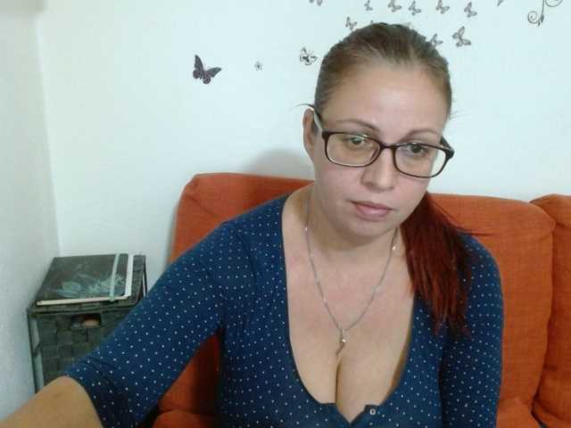 LadyHellene live cam on BongaCams