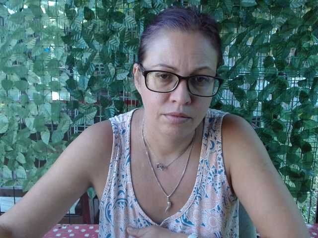 LadyHellene live cam on BongaCams