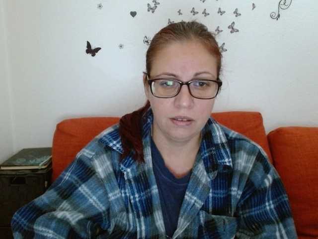 LadyHellene live cam on BongaCams