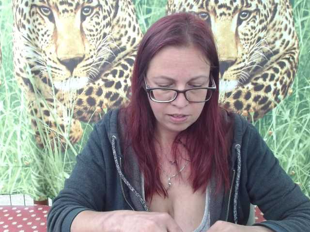 LadyHellene's BongaCams show and profile