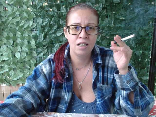 LadyHellene live cam on BongaCams