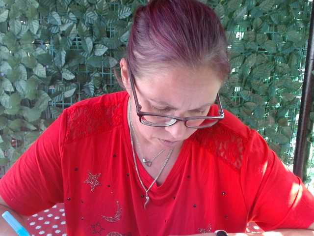 LadyHellene live cam on BongaCams