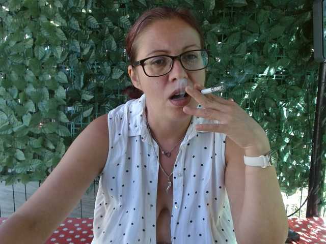 LadyHellene live cam on BongaCams