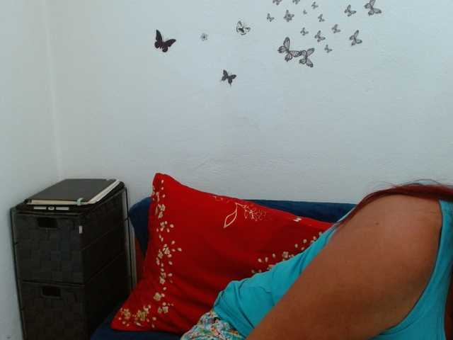 LadyHellene live cam on BongaCams