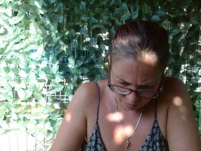 LadyHellene live webcam show