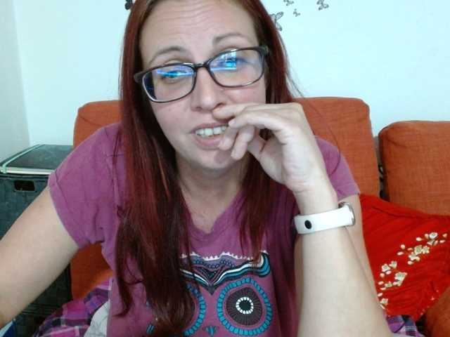LadyHellene live cam on BongaCams