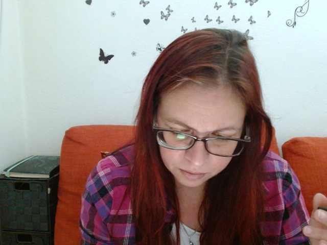 LadyHellene live cam on BongaCams