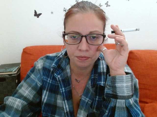 LadyHellene live cam on BongaCams