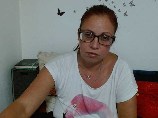 LadyHellene live cam on BongaCams