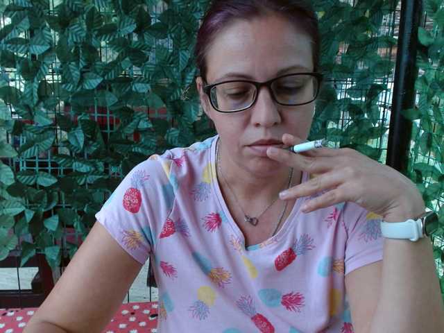 LadyHellene live cam on BongaCams