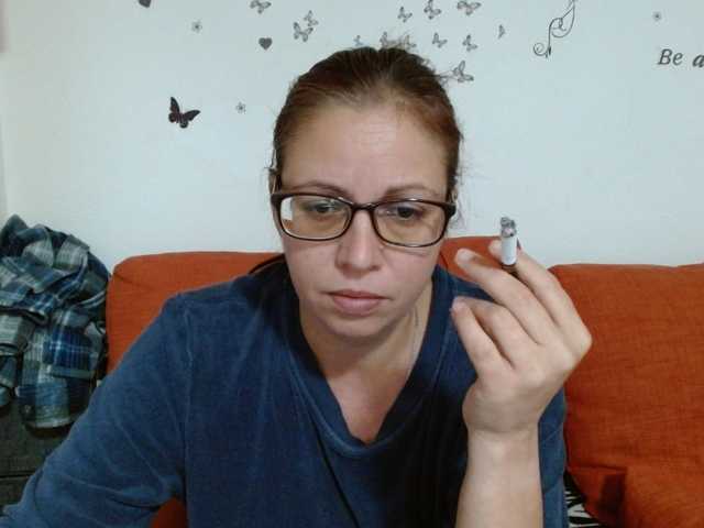 LadyHellene live cam on BongaCams