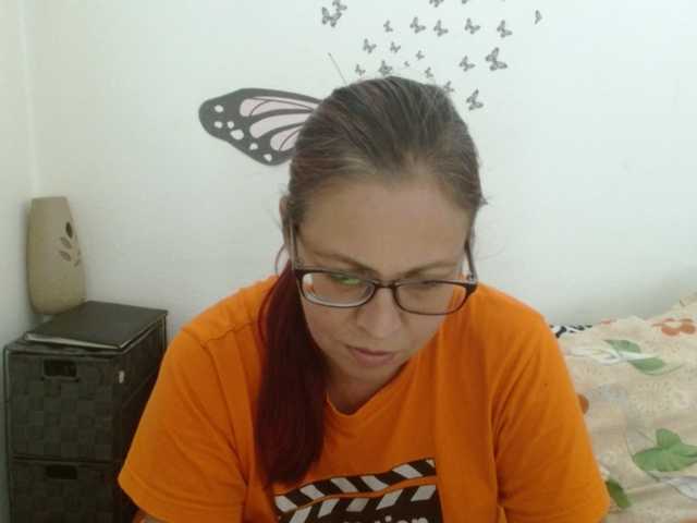 LadyHellene live cam on BongaCams