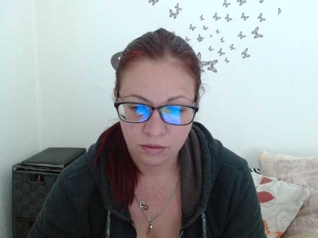 LadyHellene's BongaCams show and profile