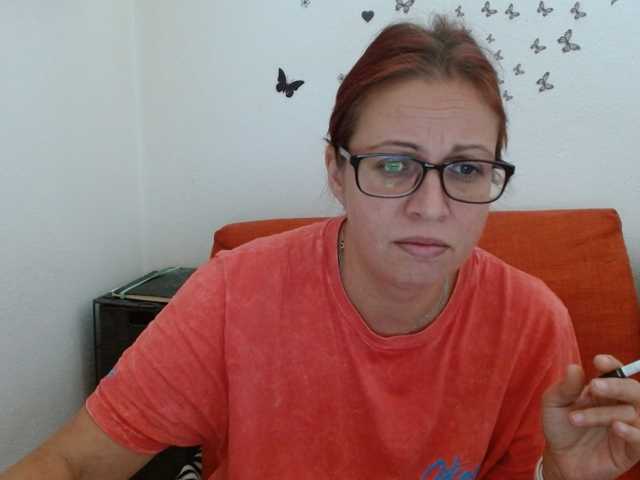LadyHellene live cam on BongaCams