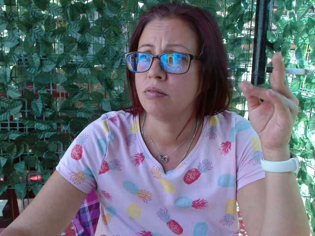 LadyHellene live cam on BongaCams
