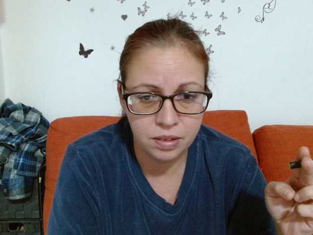 LadyHellene live cam on BongaCams