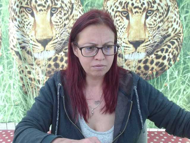 LadyHellene's BongaCams show and profile