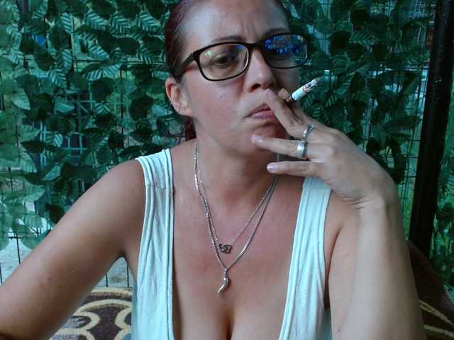 LadyHellene live cam on BongaCams