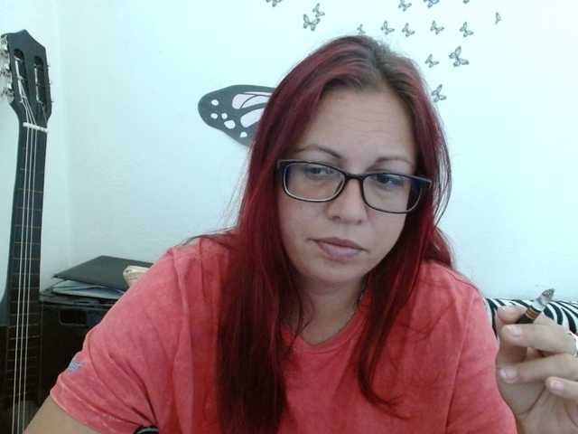 LadyHellene live cam on BongaCams
