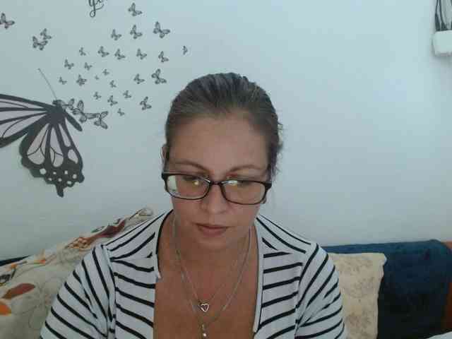 Modèle: LadyHellene