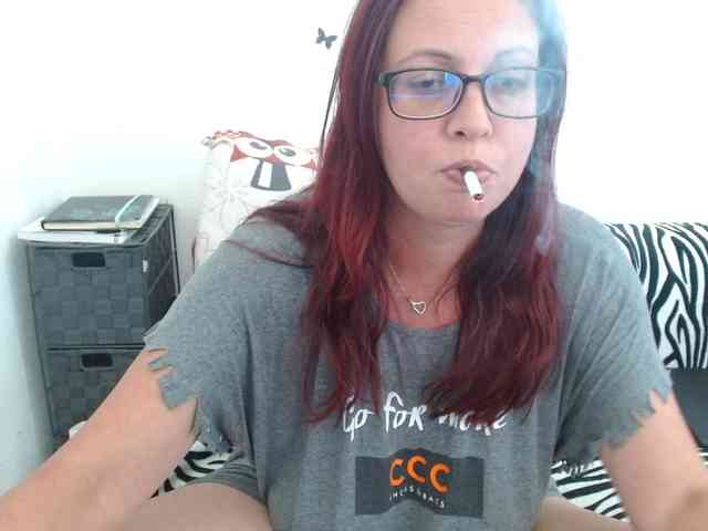 LadyHellene webcam