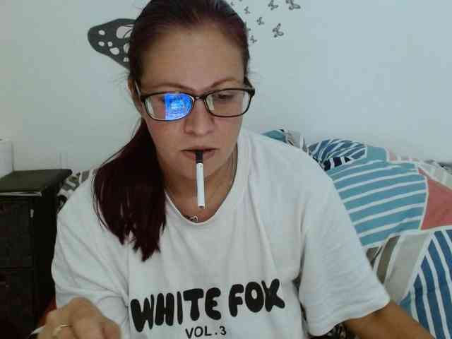 LadyHellene webcam