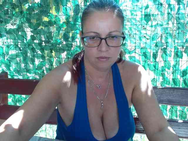 LadyHellene Live Webcam on BongaCams
