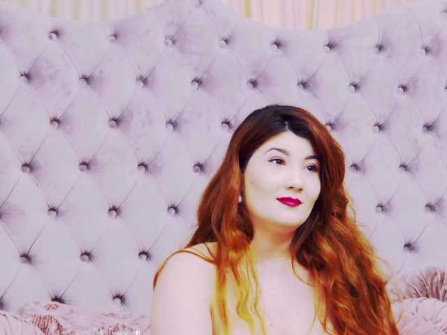 PenelopeLynnx's BongaCams show and profile