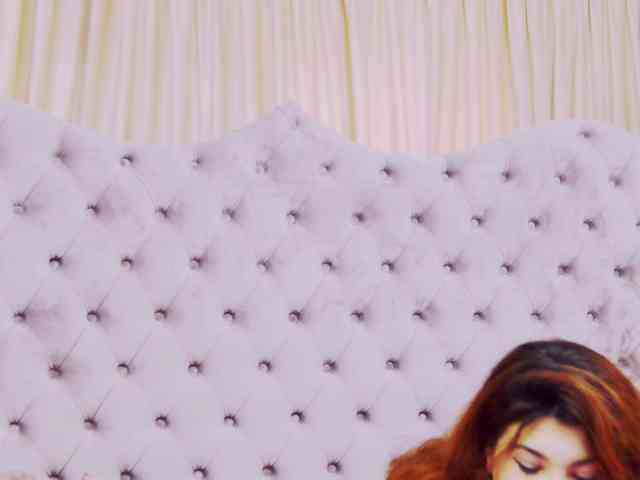 PenelopeLynnx webcam