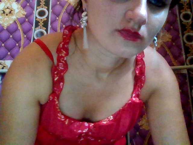 ArchiGirl live cam on BongaCams