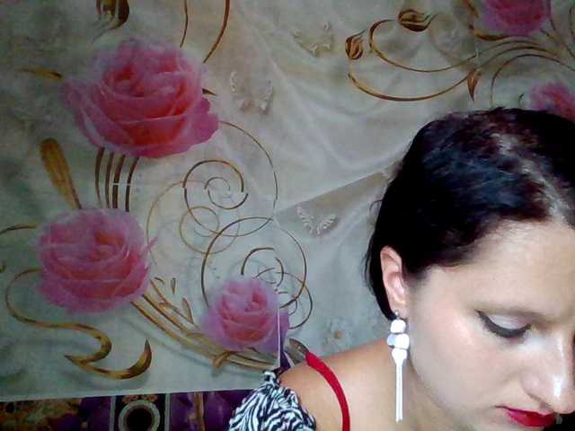 ArchiGirl live webcam show