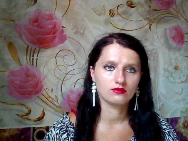 ArchiGirl live webcam show