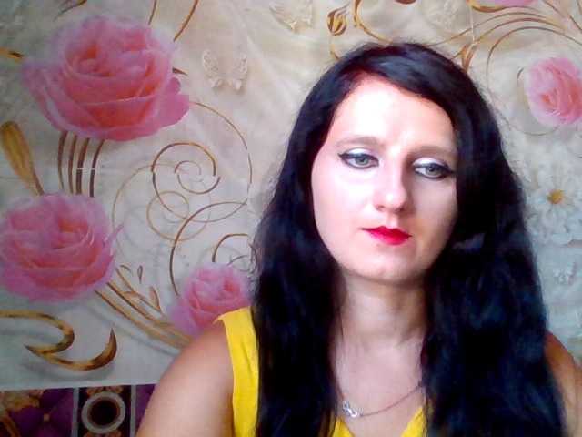 ArchiGirl live cam on UnifiedCams