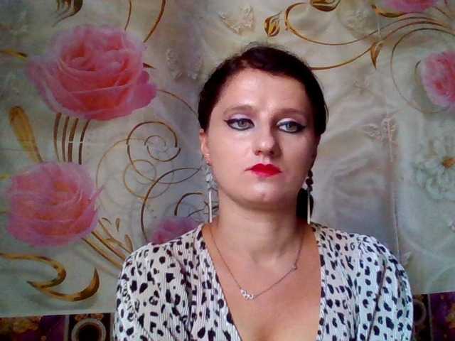 ArchiGirl live cam on UnifiedCams