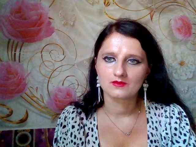 ArchiGirl webcam