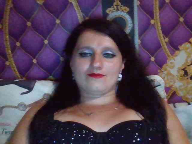 ArchiGirl webcam