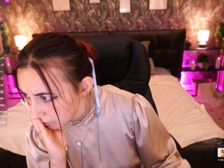 RoxyRayy Porn Show