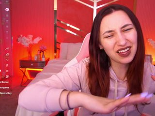 RoxyRayy Porn Show