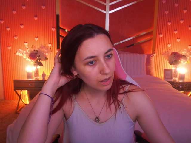 RoxyRayy live cam on BongaCams