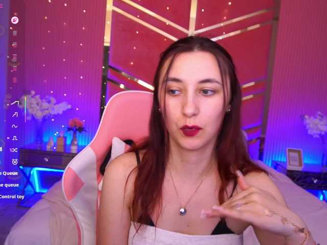 RoxyRayy